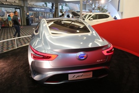 Thương hiệu ô tô Trung Quốc tự tin khoe xe thể thao chạy điện - 3 Mẫu Trumpchi SUV