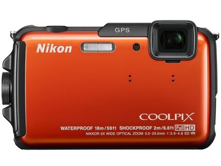 AW110 là phiên bản camera “nồi đồng cối đá” cao cấp