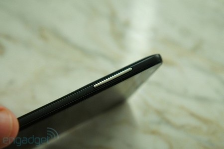 Ultrabook mỏng nhất thế giới