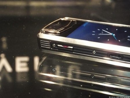 Nút chức năng Vertu chuyên dụng trên sản phẩm