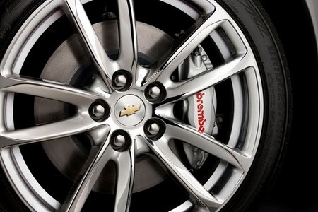 Chevrolet SS - Xe gia đình thể thao - 7 Ảnh thực tế xe Chevrolet SS 2014 trên trường đua Daytona International Speedway:
