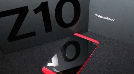 Thiết kế giống với phiên bản trắng/đen thông thường