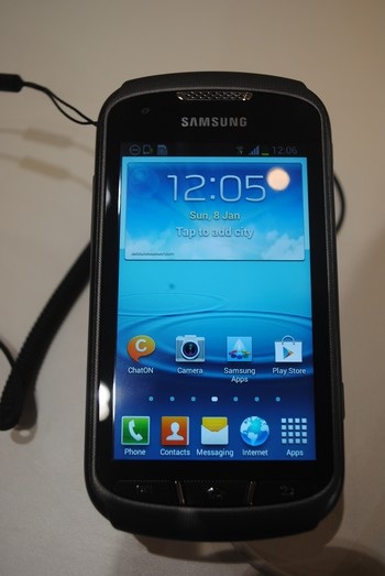 Smartphone “nồi đồng cối đá” Galaxy X Cover 2