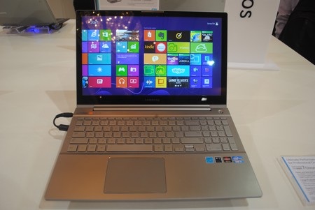 Series 7 Chronos với kích cỡ lớn hơn và cấu hình mạnh hơn