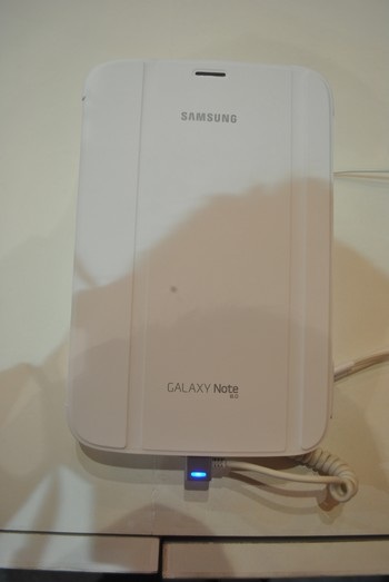 Viết S-Pen đặc trưng của dòng sản phẩm Note