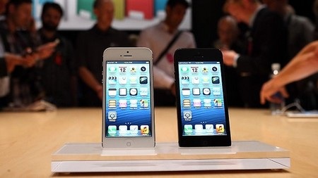 iPhone 5 là smartphone có lượng tiêu thụ lớn nhất trong 3 tháng cuối năm 2012