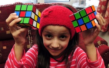 Summer Razaq khiến nhiều người bất ngờ với tài năng của mình