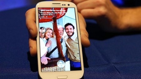 Cách cài đặt Facebook Home trên mọi smartphone chạy Android - 1