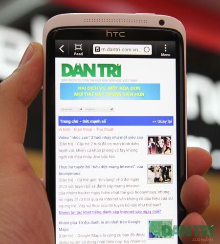 Những smartphone “hàng hiệu” giảm giá mạnh trong tháng 3