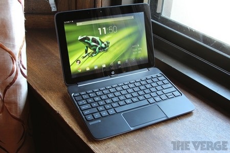 HP trình làng bộ đôi tablet “lai” laptop chạy Windows 8 và Android - 8 Slatebook x2 với kiểu dáng của một chiếc laptop thông thường
