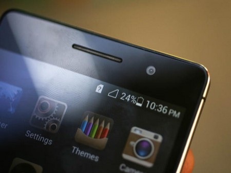 Cận cảnh smartphone mỏng nhất thế giới vừa được trình làng - 8 … và 5 megapixel ở mặt trước