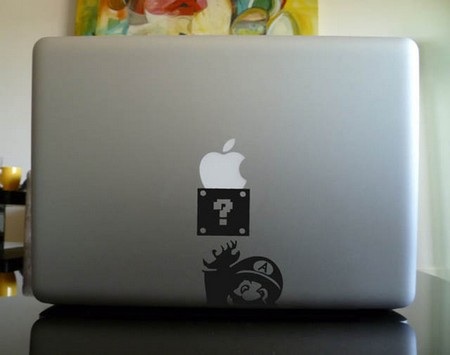 Những tác phẩm sáng tạo từ logo “táo khuyết” trên MacBook - 15 Phần thưởng cho Mario là một trái táo khuyết