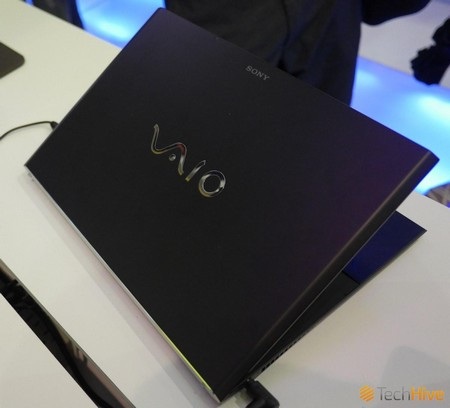 Sony trình làng smartphone tầm trung và ultrabook siêu nhẹ - 7 Video thực tế Vaio Pro 11: