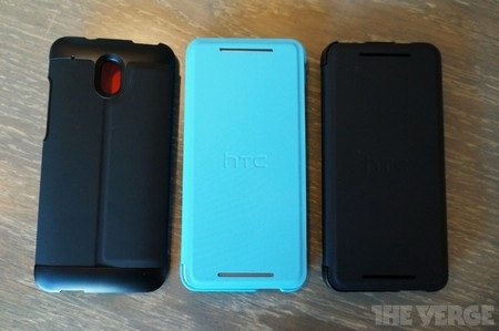 HTC One Mini chính thức trình làng với cấu hình tầm trung - 10 Lớp vỏ phụ kiện, vừa làm giá đỡ, vừa để bảo vệ màn hình
