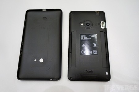 Nokia trình làng smartphone màn hình Windows Phone lớn nhất - 9 T.Thủy