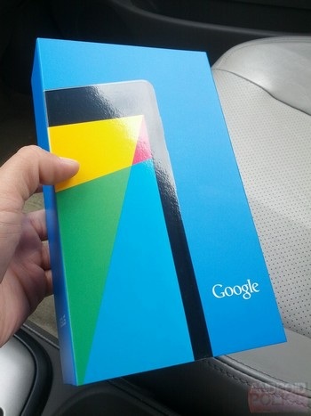 Chưa ra mắt, Nexus 7 mới đã lộ ảnh mở hộp và cấu hình chi tiết - 1 Hộp đựng của Nexus 7 thế hệ mới