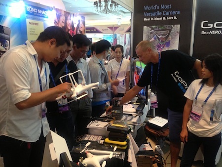 Gian hàng thiết bị quay phim và chụp ảnh chuyên dụng GoPro dành cho dân phượt