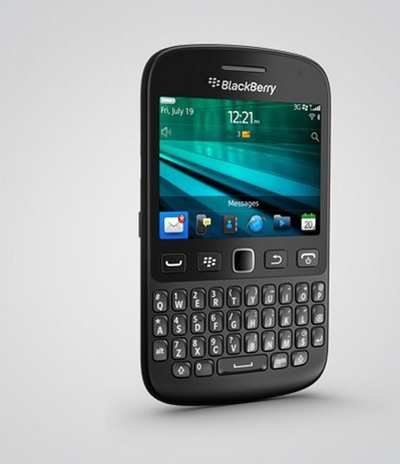 BlackBerry 9720 ra mắt, sử dụng nền tảng OS 7 cũ - 2 Video giới thiệu BlackBerry 9720:
