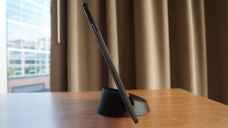 Máy tính bảng Kindle Fire mới trình làng với cấu hình “khủng” - 2 Kindle Fire HDX có thiết kế mỏng hơn so với phiên bản Kindle Fire HD trước đây