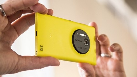 Lumia 1020 trở thành chiếc smartphone cuối cùng được mang thương hiệu Nokia