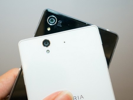 Bộ đôi ống kính đặc biệt QX100 và QX10 dành cho smartphone