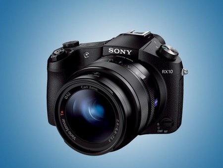 Sony trình làng máy ảnh không gương lật Full-Frame đầu tiên trên thế giới - 4 RX10, thành viên mới của dòng máy ảnh RX