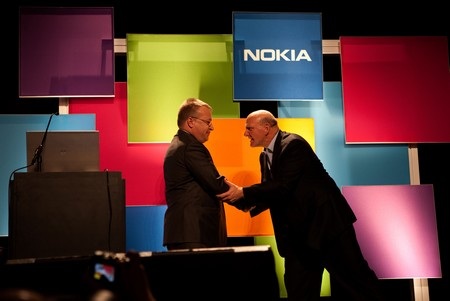 Cổ đông Nokia chính thức thông qua thương vụ “bán mình” cho Microsoft - 1 Nếu không có gì thay đổi, Nokia sẽ sớm trở thành “người nhà” của Microsoft