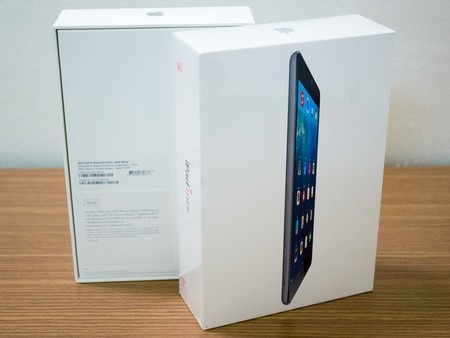 Cận cảnh iPad mini Retina màn hình siêu nét mới về Việt Nam - 1 Hộp đựng iPad mini Retina
