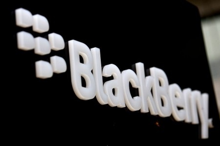 Thêm 3 lãnh đạo cao cấp “tháo chạy” khỏi BlackBerry - 1 Ngoài tài chính, BlackBerry đang đối mặt với cả những khó khăn về nhân sự