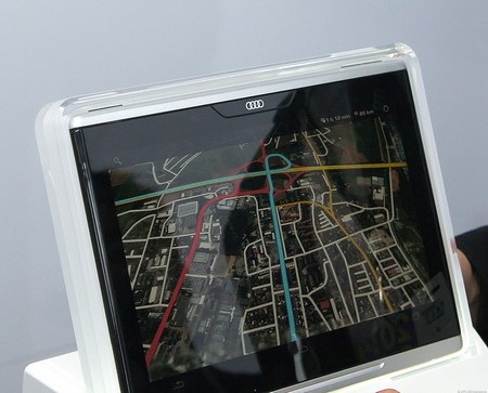 CES 2014: Hãng xe sang nước Đức Audi ra mắt máy tính bảng chạy Android - 1 Hệ thống định vị dẫn đường hiển thị trên máy tính bảng của Audi