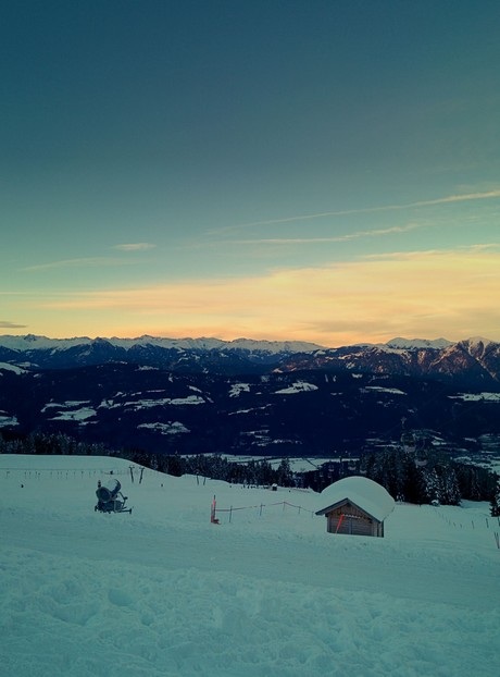 Ảnh chụp từ Nexus 5 tuyệt đẹp qua tài nghệ của nhiếp ảnh gia - 16 Ảnh chụp từ Nexus 5 đã có sự chỉnh sửa bằng ứng dụng VSCO Cam dành cho Android: