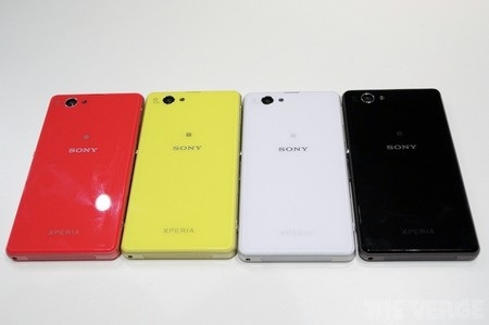 Sony chính thức trình làng phiên bản thu nhỏ của Xperia Z1 - 3 Sản phẩm có nhiều màu sắc để lựa chọn