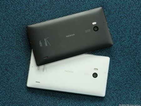 Lumia Icon màn hình 5-inch với cấu hình “khủng” trình làng - 5 Video mở hộp và trải nghiệm thực tế Lumia Icon: