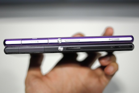 Đọ dáng Xperia Z2 và “đàn anh” Xperia Z1 tại Việt Nam - 8 Các bố trí nút điều khiển và các cổng kết nối giống nhau