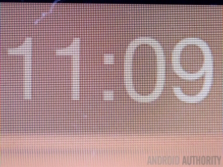 So sánh sự khác biệt giữa màn hình 2K và Full HD trên smartphone - 10 Màn hình Full HD (trên) và 2K (dưới)