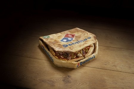 Những trò đùa thú vị trên thế giới ngày “Cá tháng Tư” - 2 Hộp đựng bánh pizza có thể ăn được đầu tiên trên thế giới