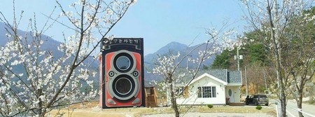 Quán cà phê hình chiếc máy ảnh - 9 T.Thủy
