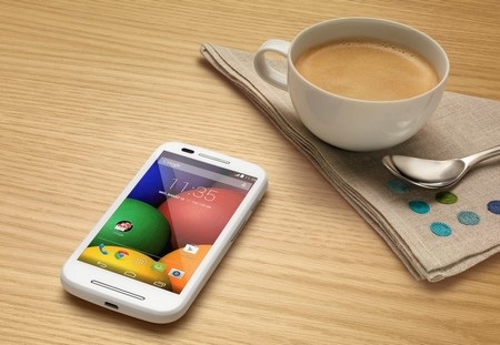 Motorola chính thức trình làng Moto E với giá rẻ bất ngờ - 3 Motorola ra mắt Moto G hỗ trợ mạng 4G LTE và thẻ nhớ ngoài