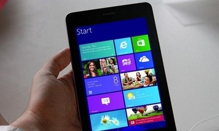 Microsoft tổ chức sự kiện đặc biệt ngày 20/5, giới thiệu Surface Mini? - 1 Tin đồn về Surface Mini nhiều khả năng sẽ trở thành sự thật sau sự kiện ngày 20/5 của Microsoft