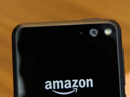 Cận cảnh smartphone với giao diện 3D độc đáo của Amazon - 8 Cận cảnh camera ở mặt sau của sản phẩm