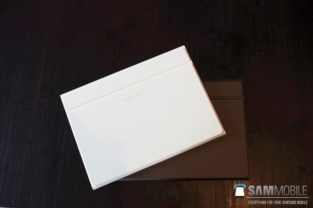 Lộ loạt ảnh thực tế bộ đôi Galaxy S5 Mini và Galaxy Tab S của Samsung - 7 T.Thủy