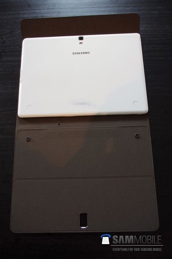 Lộ loạt ảnh thực tế bộ đôi Galaxy S5 Mini và Galaxy Tab S của Samsung - 13 T.Thủy