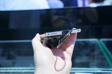Smartphone màn hình 2K đầu tiên của Lenovo chính thức trình làng - 5 Video thực tế Lenovo K920: