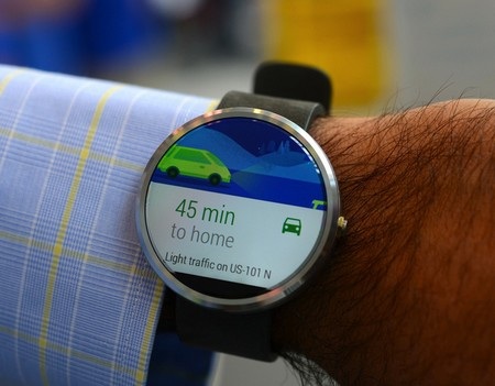 Cận cảnh Moto 360 - Smartwatch đẹp nhất hiện nay - 8 Ứng dụng theo dõi giao thông