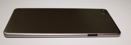 Computex 2014: Smartphone chạy Windows Phone lớn nhất thế giới trình làng - 2 T.Thủy