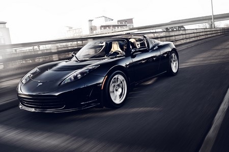 Bộ ảnh đẹp của “siêu xe chạy điện” Tesla Roadster - 21 T.Thủy