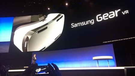 Samsung trình làng kính thực tế ảo Gear VR - 1 Samsung trình làng Gear VR tại sự kiện đặc biệt của hãng, cùng với bộ đôi Galaxy Note mới