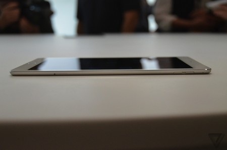 Cận cảnh iPad Air 2 - Máy tính bảng mỏng nhất thế giới - 9 Sản phẩm cho phép đặt trước từ ngày mai và lên kệ vào tuần sau