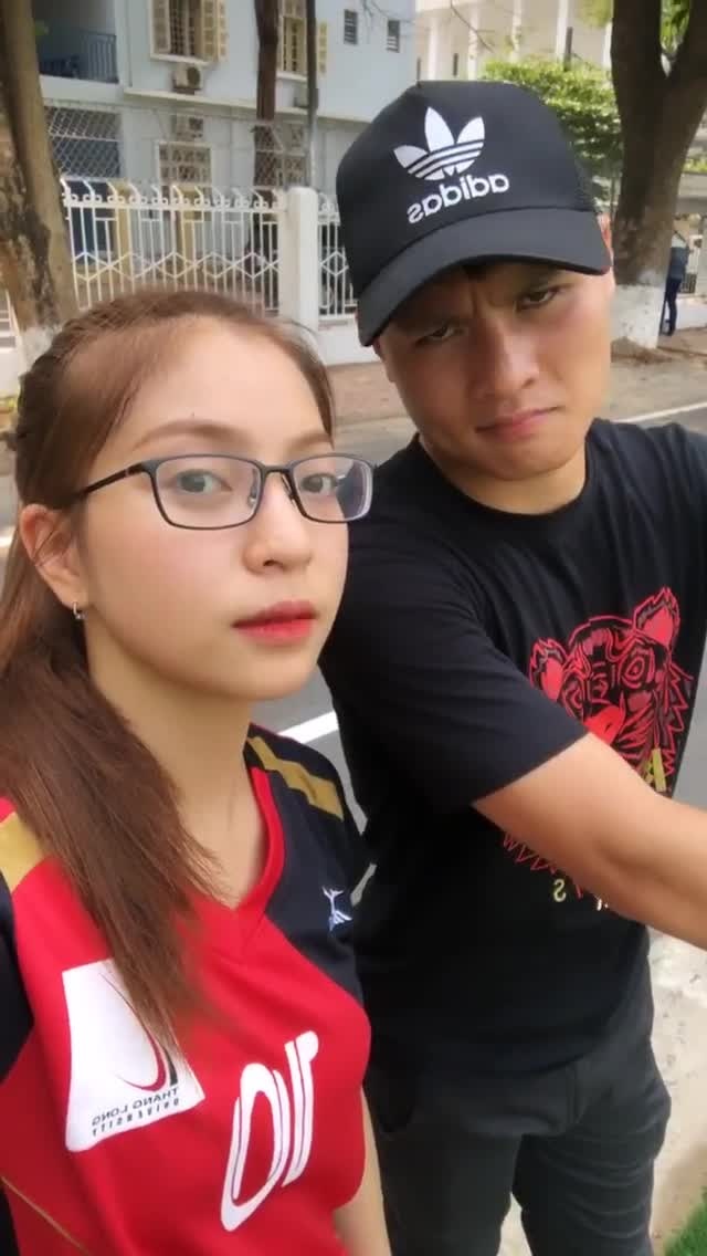 Quang Hải âm thầm cổ vũ bạn gái hot girl sau hàng loạt scandal cô gặp phải - 4