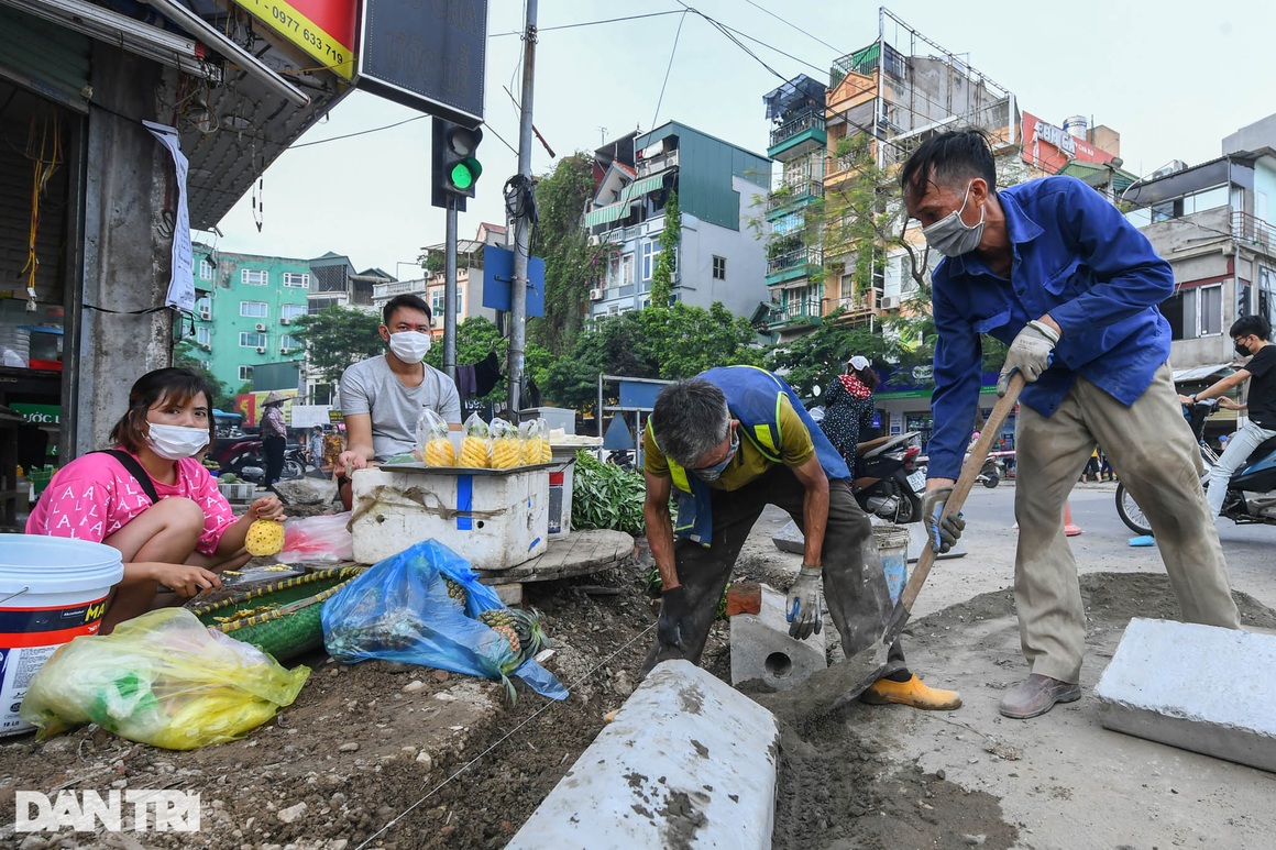 Dự án vành đai 2 gần 10.000 tỷ đồng gấp rút hoàn thiện trước ngày bàn giao - 7 Dự án vành đai 2 gần 10.000 tỷ đồng gấp rút hoàn thiện trước ngày bàn giao - 7